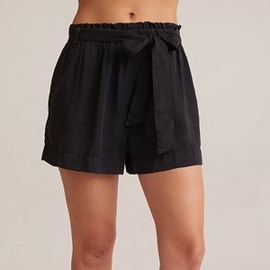 Bella Dahl - Ruffle High Waist Short in Black